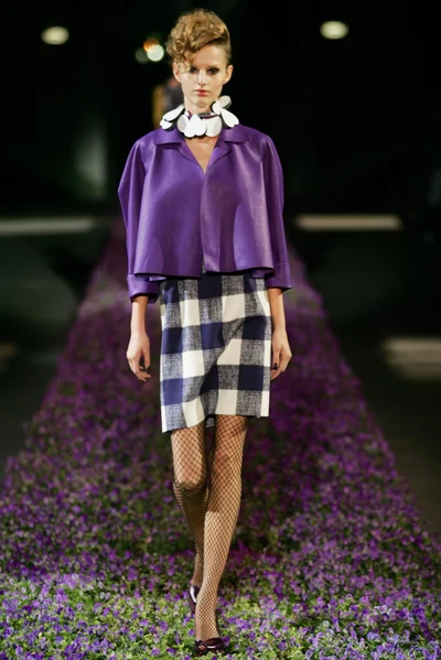 Look 9